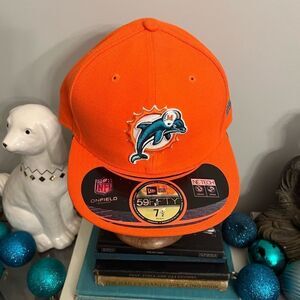 Miami Dolphins Fitted Onfield 59Fifty New Era NE Tech 7  1/2 Hat.